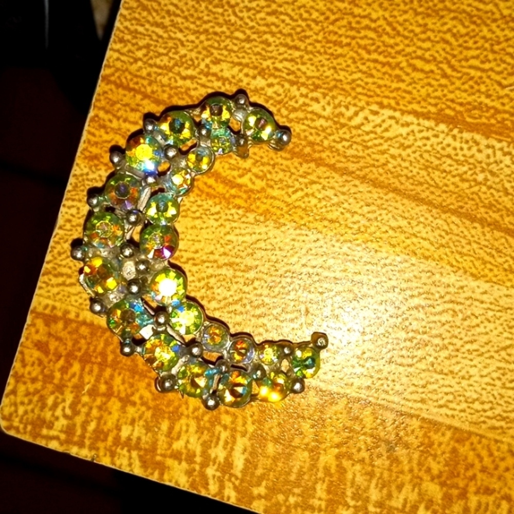 vintage Aurora borealis crystal crescent moon pin